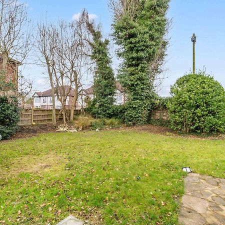 Studio Cottage With Shared Garden - 3Min To Bus Stop Manchester Exterior foto